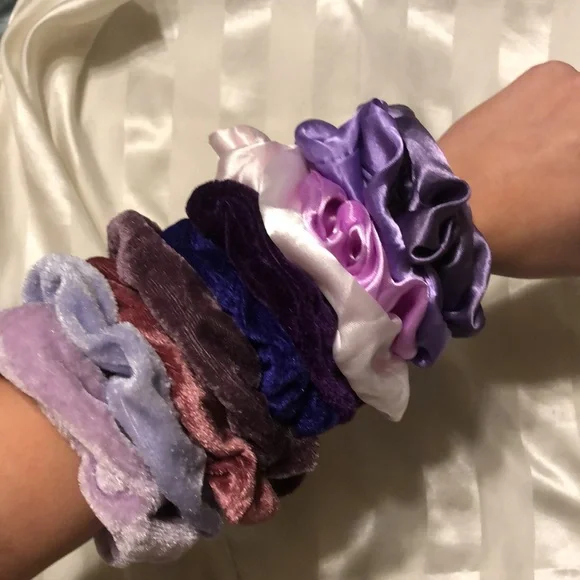 10pc Purple Scrunchies - Picture 2 of 2